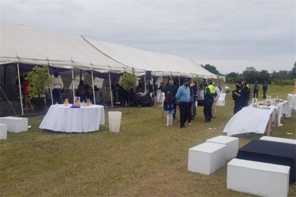Desalojaron fiesta privada con 400 invitados en El Bracho Desalojaron fiesta privada con 400 invitados en El Bracho