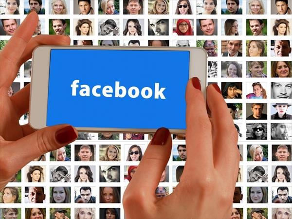 Facebook, mentiras y video Facebook, mentiras y video